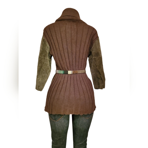 Stan Herman Green Suede Front Knit Sweater. - Picture 3 of 3